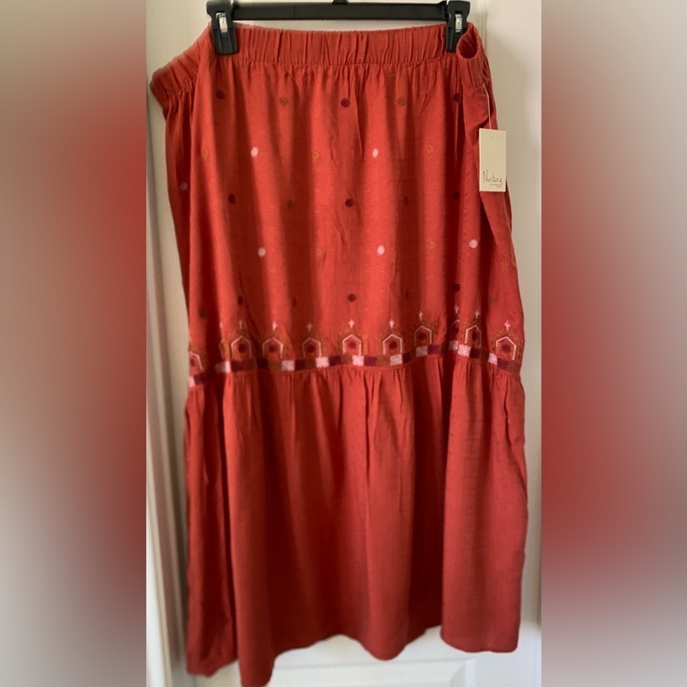 Nurture by Lamaze A-Line Skirt in Rich Red Size-2X